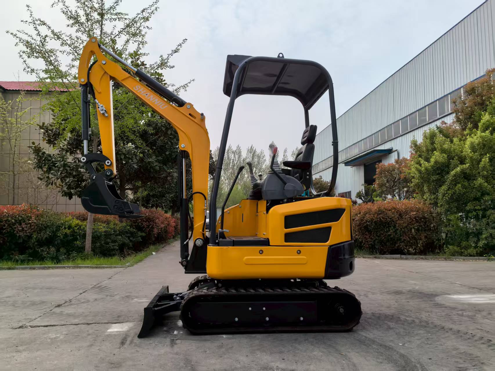 2T Tailless Small Excavator EP - Urban Farming Is 评论和价格