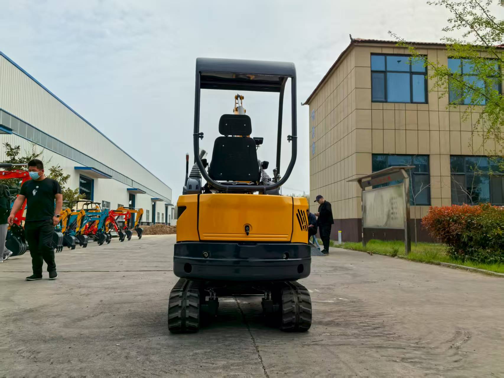2T Tailless Small Excavator EP - Urban Farming Is 评论和价格